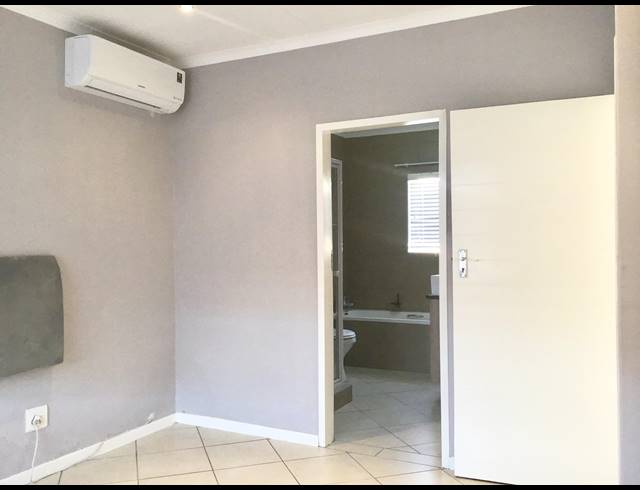 3 BEDROOM TOWNHOUSE TO LET IN MOOIKLOOF RIDGE